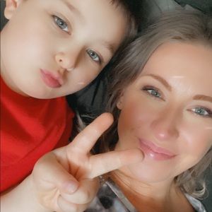 Meet your Posher, Toni